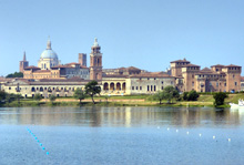 Mantova affacciata sul lago