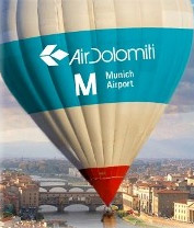 Decolla la mongolfiera di Air Dolomiti