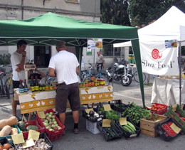 Il gazebo al mercatino