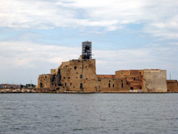 Forte a Mare, Brindisi