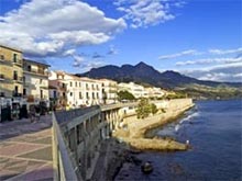 Bene il turismo invernale, in stallo la Pasqua