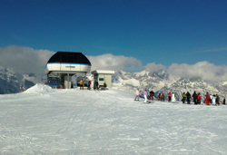 L'arrivo degli impianti in cima all Paganella