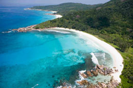 L’isola di La Digue (Foto: © Holger Leue)