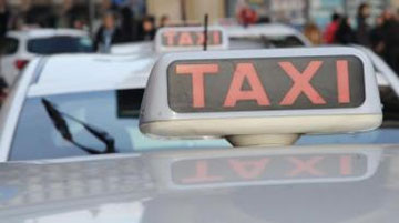 Taxi e tariffe gonfiate, l'indagine di Altroconsumo